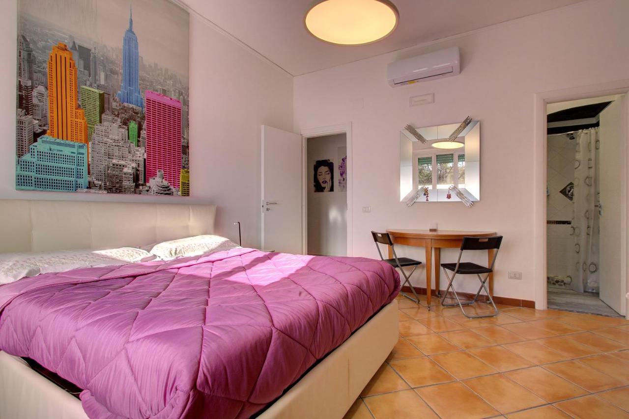 Ferienwohnung Vomero-Rossini Neapel Exterior foto